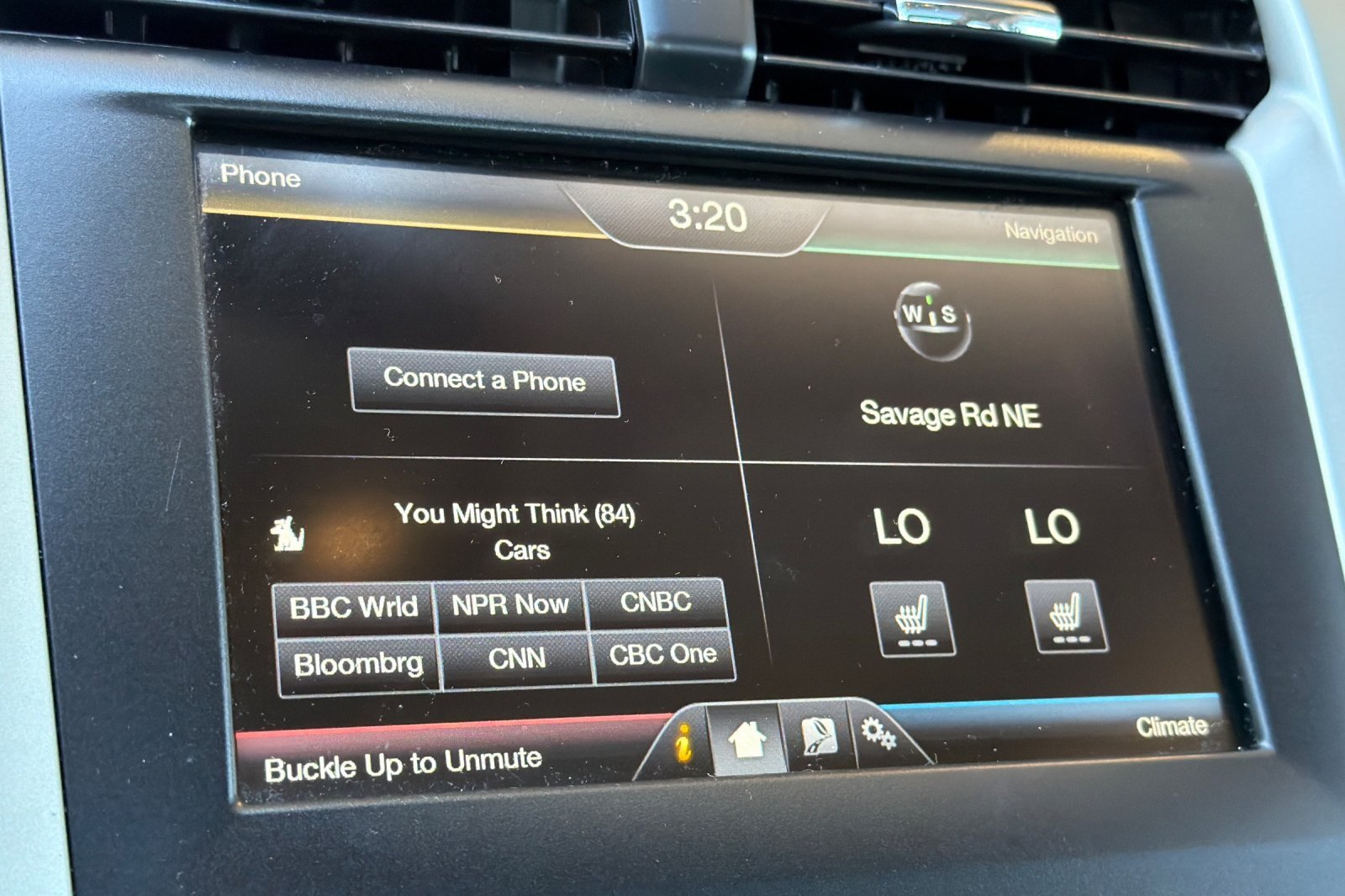 Used 2015 Ford Fusion Energi SE FWD image 18