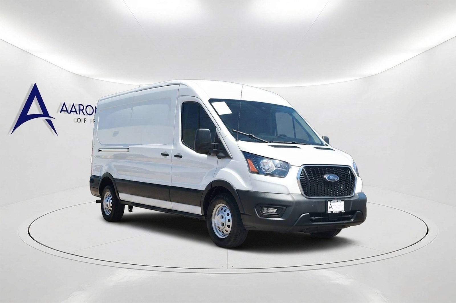 Used 2024 Ford Transit 350 148 Medium Roof AWD image 3
