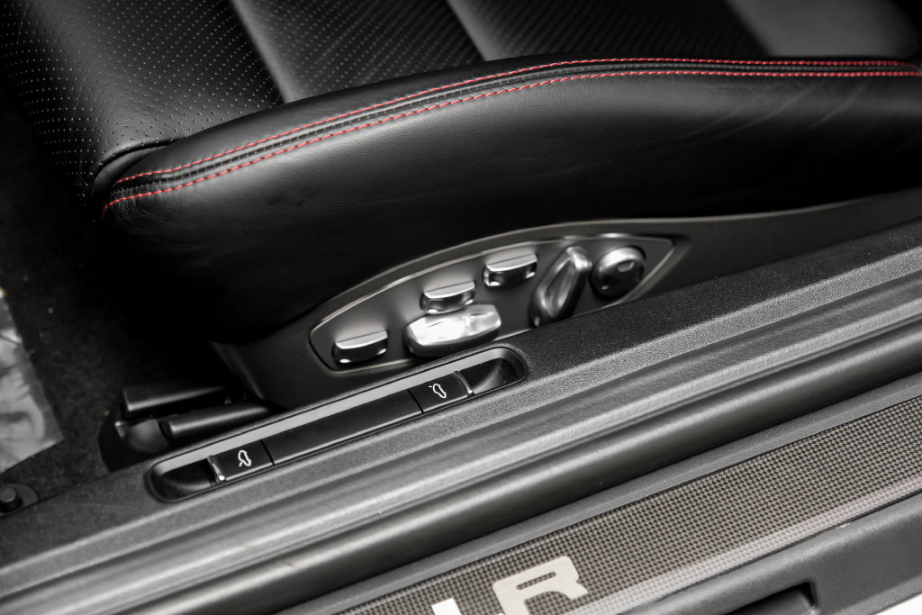 Used 2016 Porsche 911 R RWD image 39