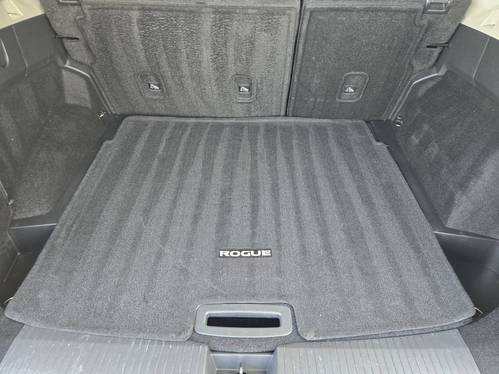 Used 2025 Nissan Rogue S AWD/4WD image 34
