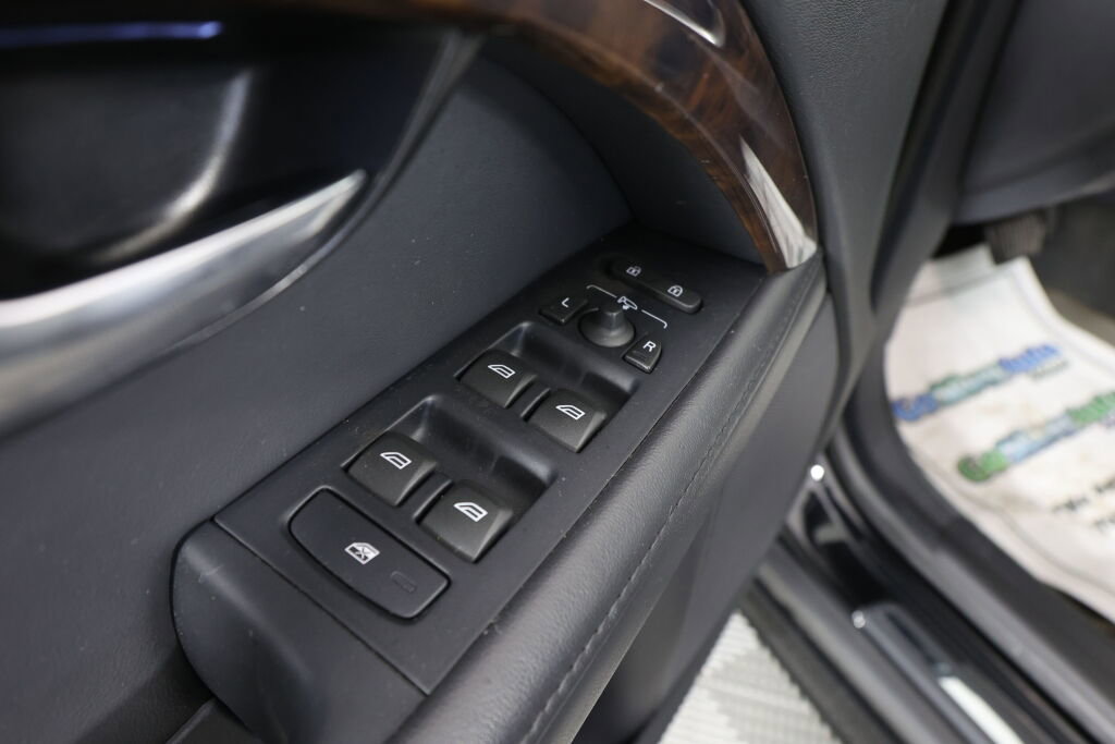 Used 2016 Volvo S80 T5 Platinum image 31