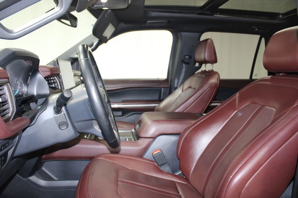 Used 2023 Ford Expedition Max Limited image 17