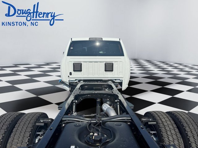 New 2026 RAM 5500 Tradesman w/ Chrome Appearance Group AWD/4WD image 4