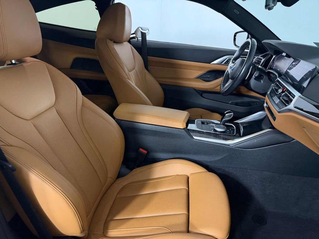 Used 2023 BMW M440i M440i w/ Premium Package image 27