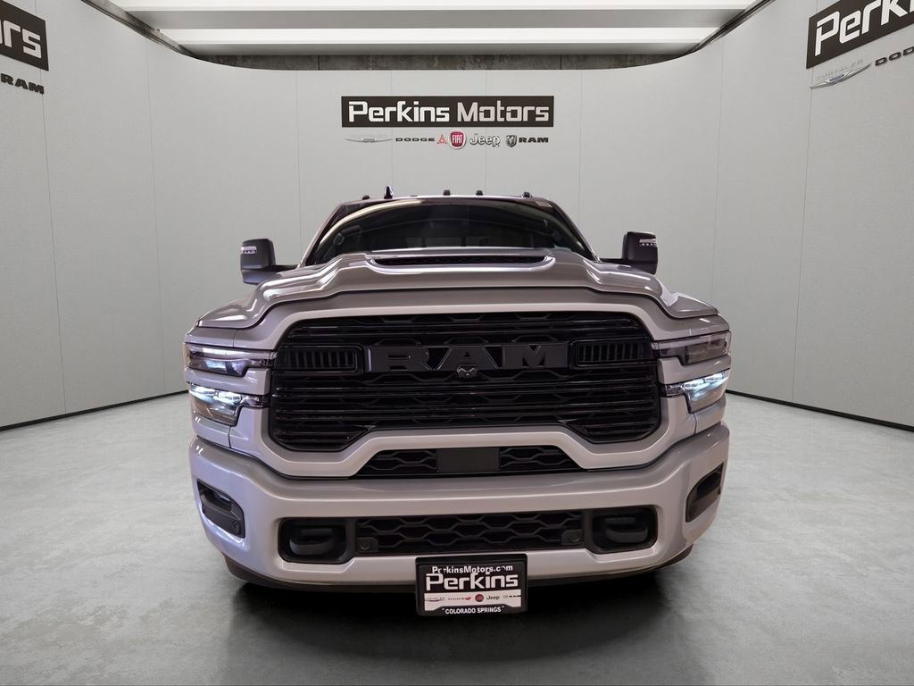 New 2026 RAM 2500 Laramie AWD/4WD image 8