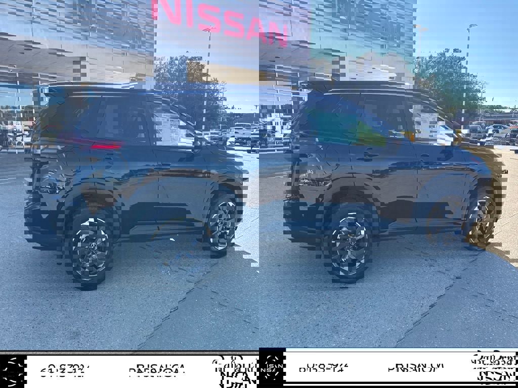 New 2026 Nissan Rogue SV image 9