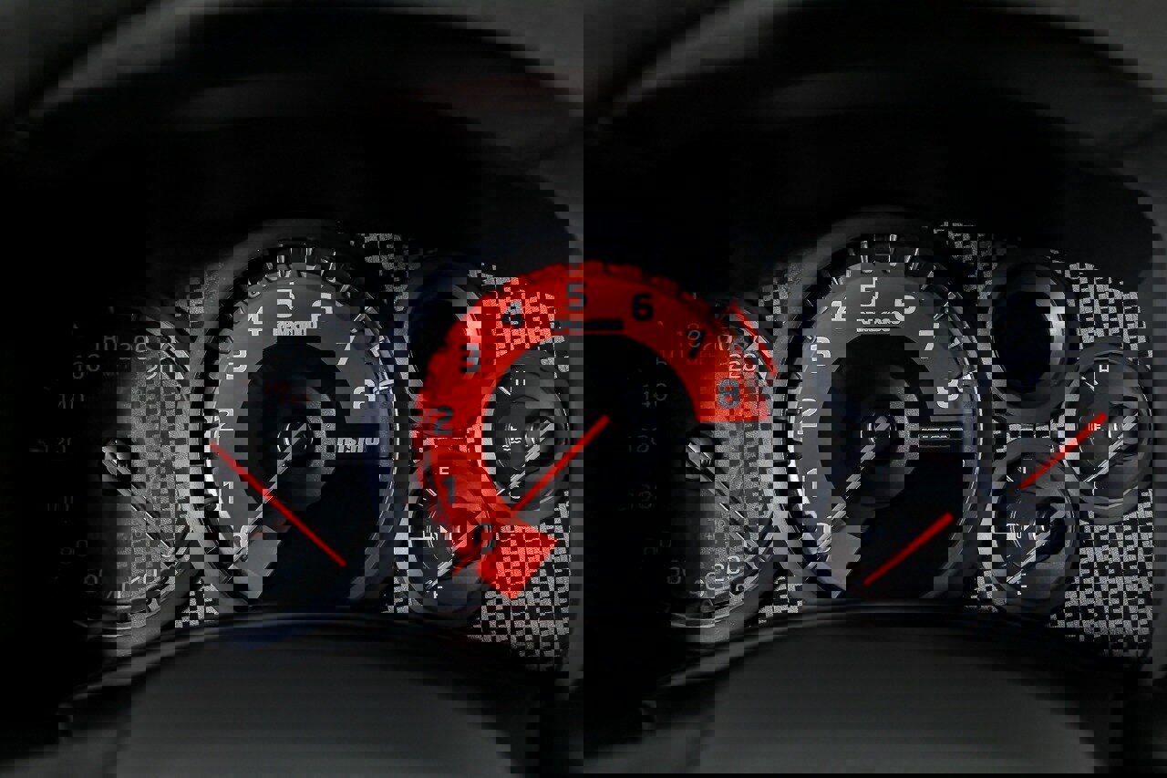 Used 2020 Nissan GT-R NISMO AWD/4WD image 25