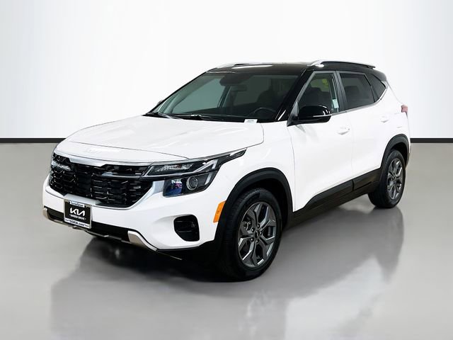 Certified 2024 Kia Seltos S image 3