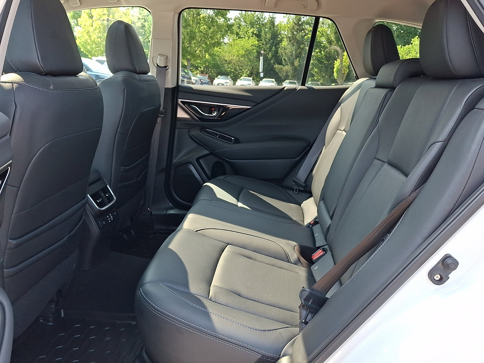 Used 2024 Subaru Outback Touring XT AWD/4WD image 10