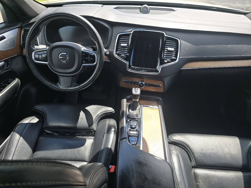 Used 2017 Volvo XC90 T6 Inscription w/ Vision Package AWD/4WD image 24