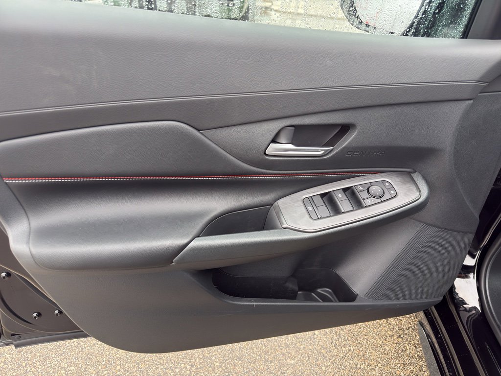 New 2026 Nissan Sentra SR image 13