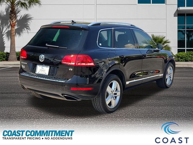 Used 2013 Volkswagen Touareg VR6 image 8