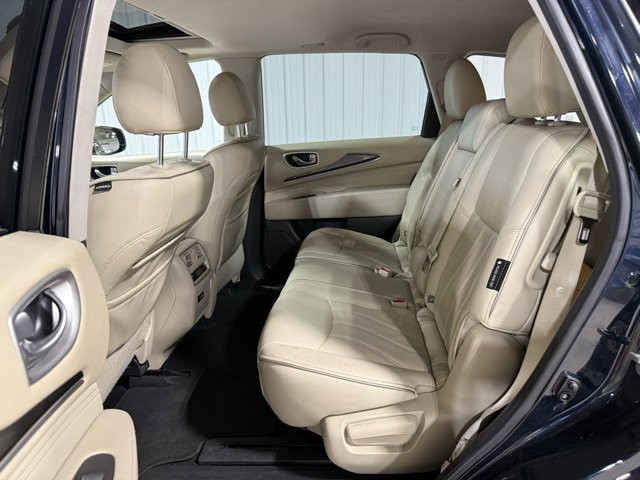Used 2019 INFINITI QX60 Luxe w/ Essential Package image 29