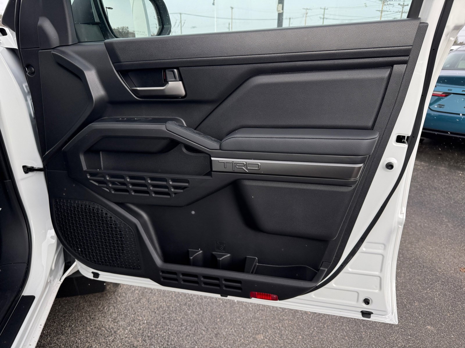 New 2025 Toyota Tacoma TRD Off-Road image 29