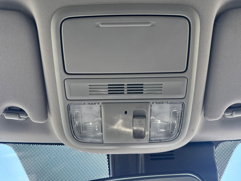 Certified 2025 Honda Ridgeline Sport image 27