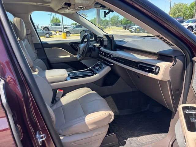 Used 2020 Lincoln Aviator Reserve w/ Equipment Group 202A AWD/4WD image 19