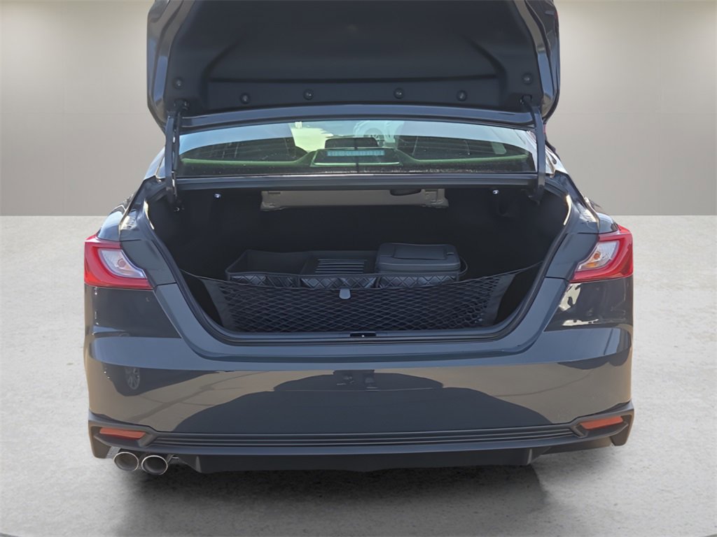 New 2026 Toyota Camry SE image 11