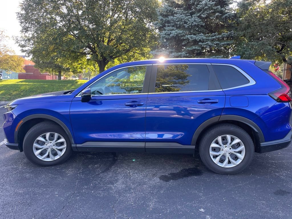 Certified 2025 Honda CR-V LX image 9
