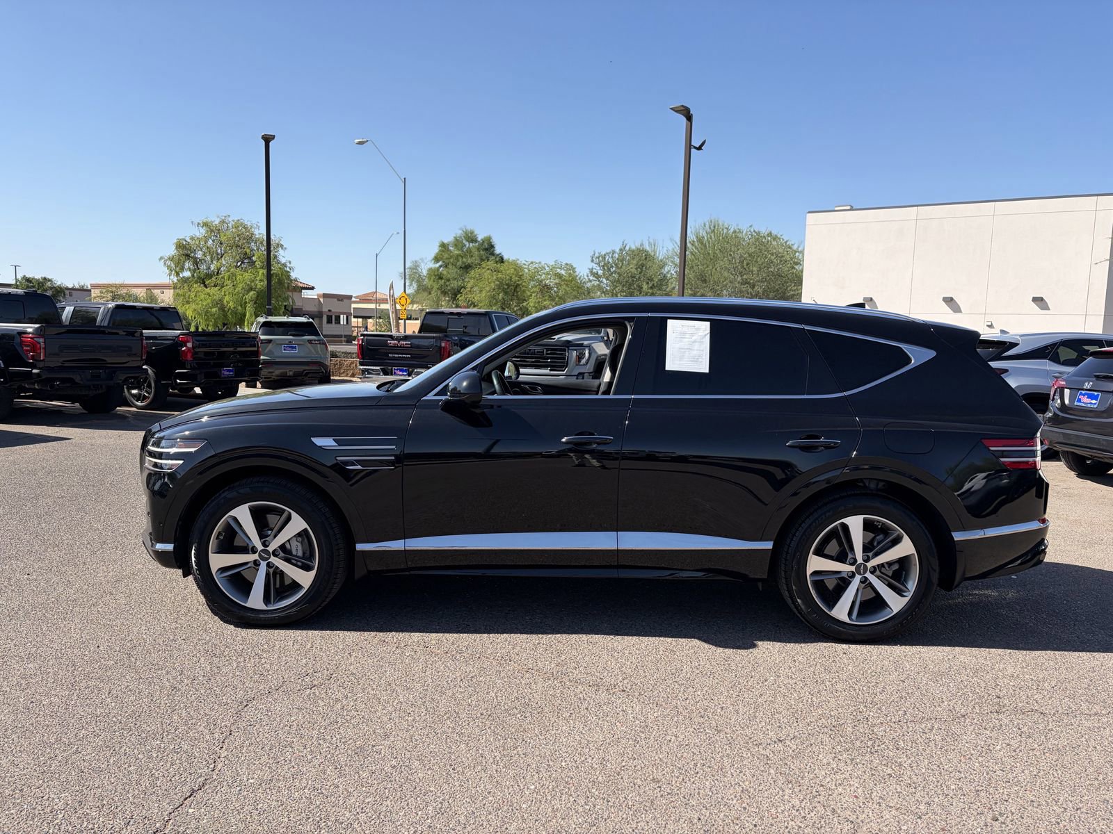 Used 2021 Genesis GV80 3.5T w/ Advanced Package 06 AWD/4WD image 3