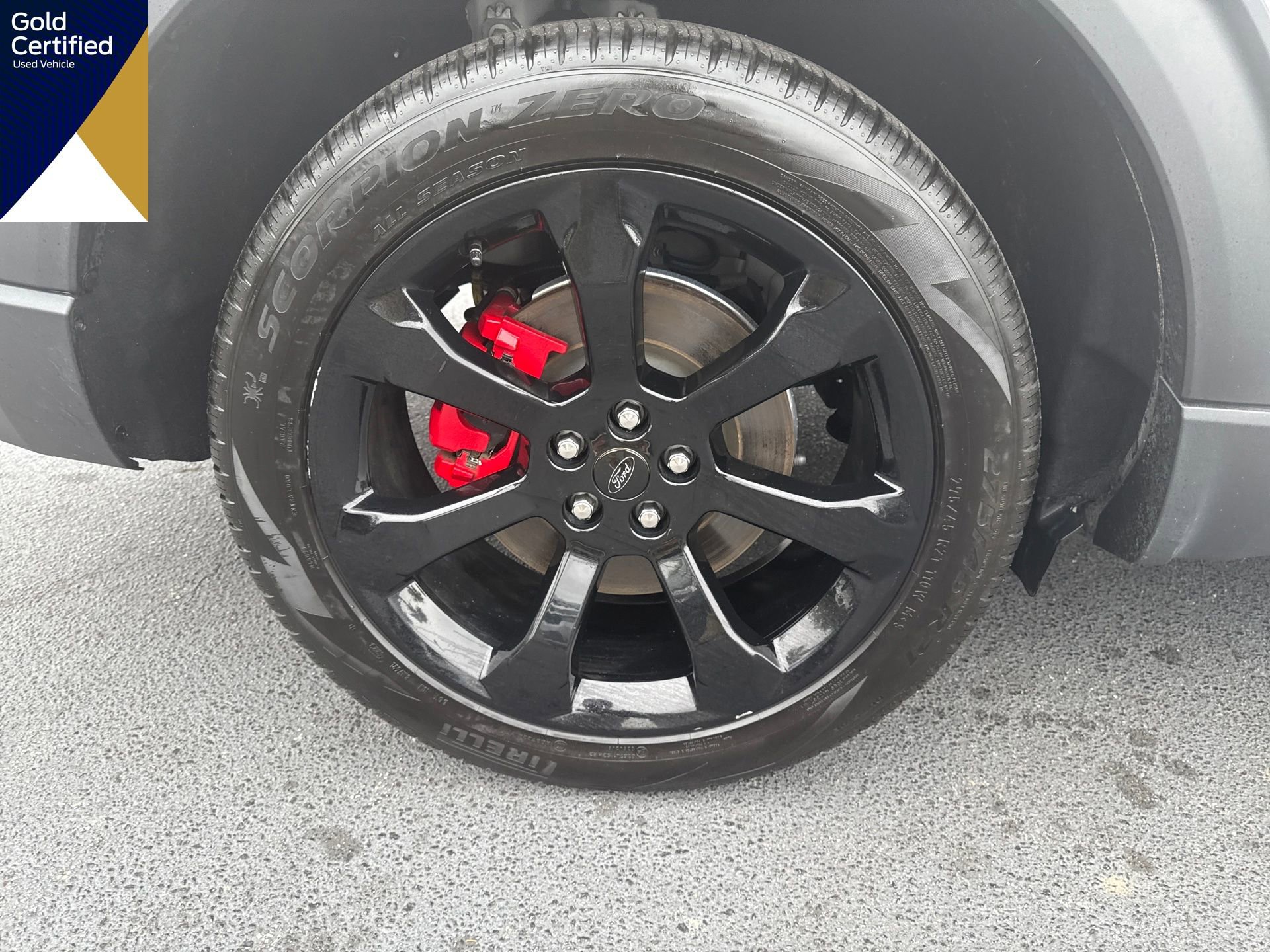 Certified 2024 Ford Explorer ST w/ Equipment Group 401A image 38