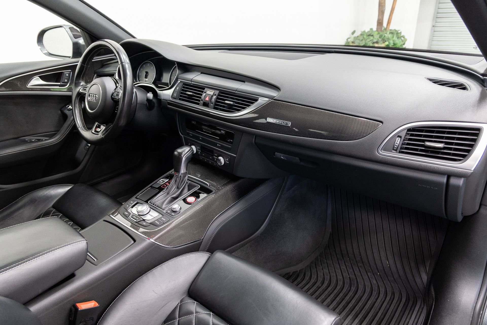 Used 2017 Audi S6 Premium Plus w/ S6 Sport Package AWD/4WD image 13
