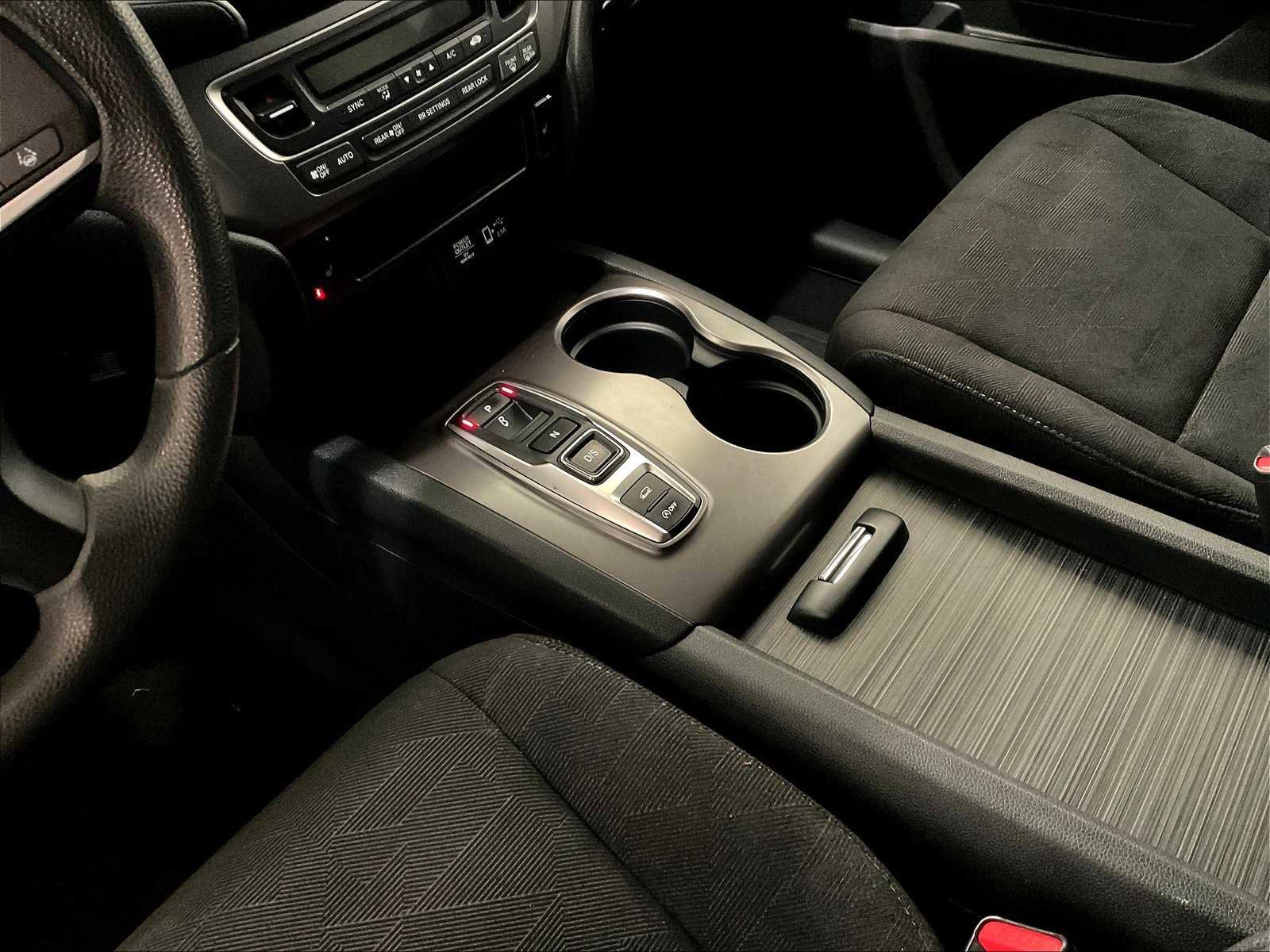 Used 2022 Honda Pilot Sport image 21