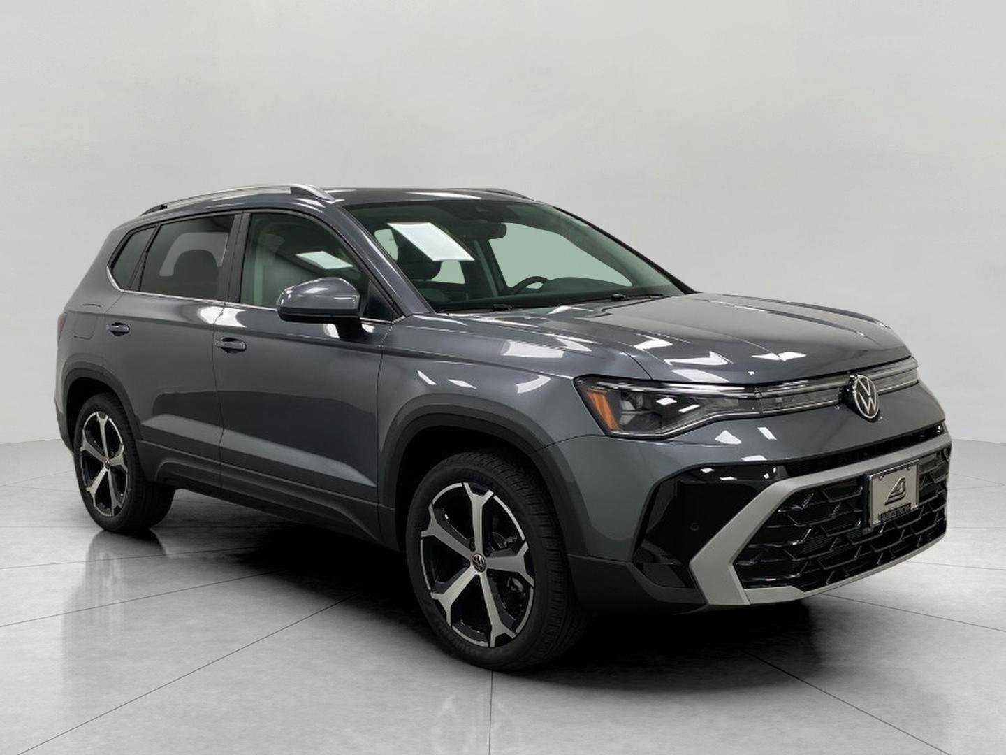 New 2026 Volkswagen Taos SEL AWD/4WD image 32