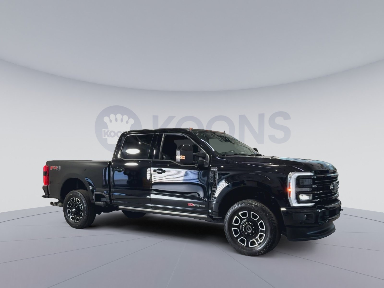 Used 2025 Ford F250 Platinum AWD/4WD image 2