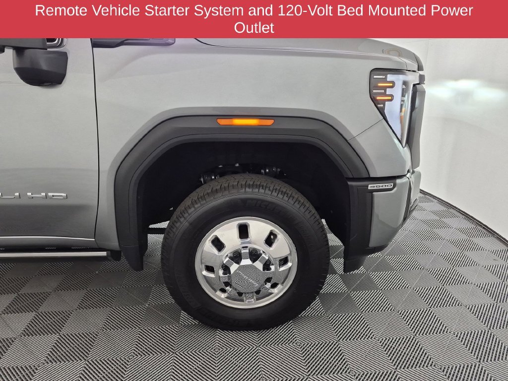 Used 2025 GMC Sierra 3500 Denali Ultimate AWD/4WD image 12