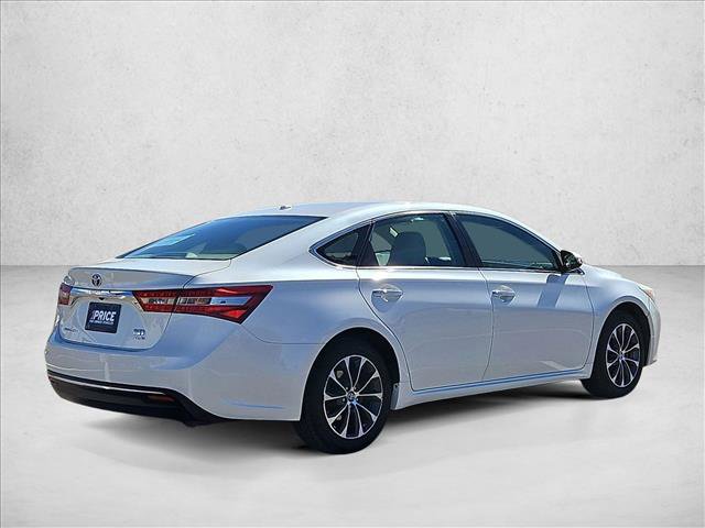 Used 2016 Toyota Avalon XLE Premium FWD image 5