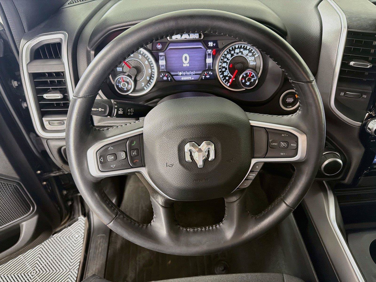 Used 2023 RAM 1500 Big Horn AWD/4WD image 3
