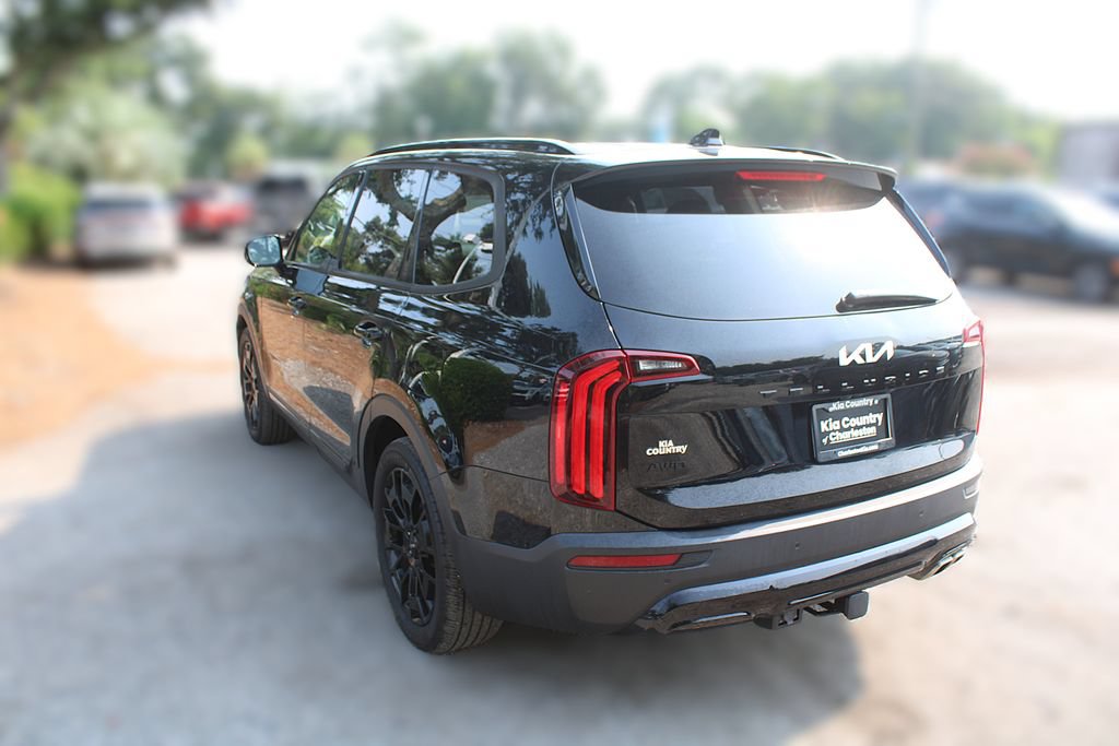 Certified 2022 Kia Telluride SX w/ SX Prestige Package AWD/4WD image 13
