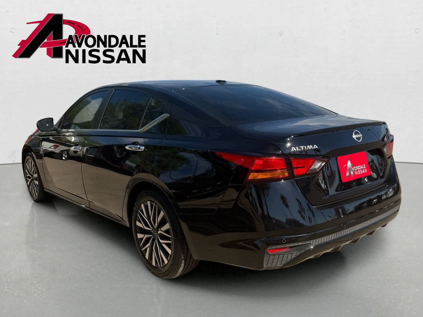 Certified 2025 Nissan Altima 2.5 SV FWD image 4