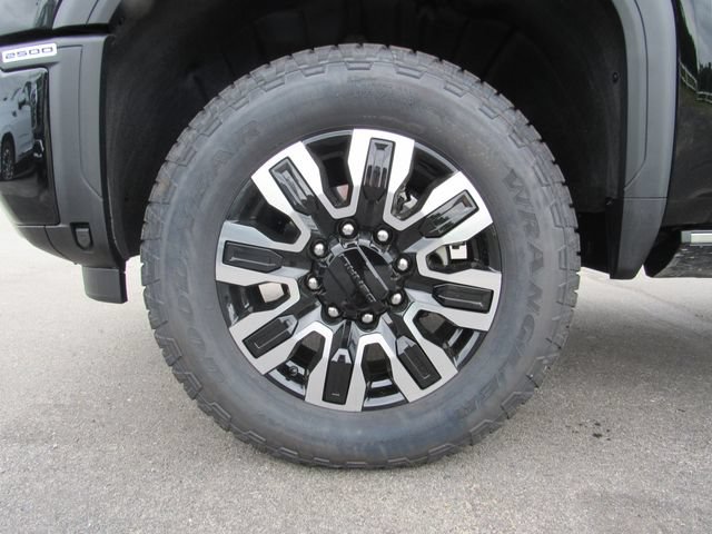 Certified 2026 GMC Sierra 2500 Denali Ultimate w/ Max Trailering Package AWD/4WD image 9