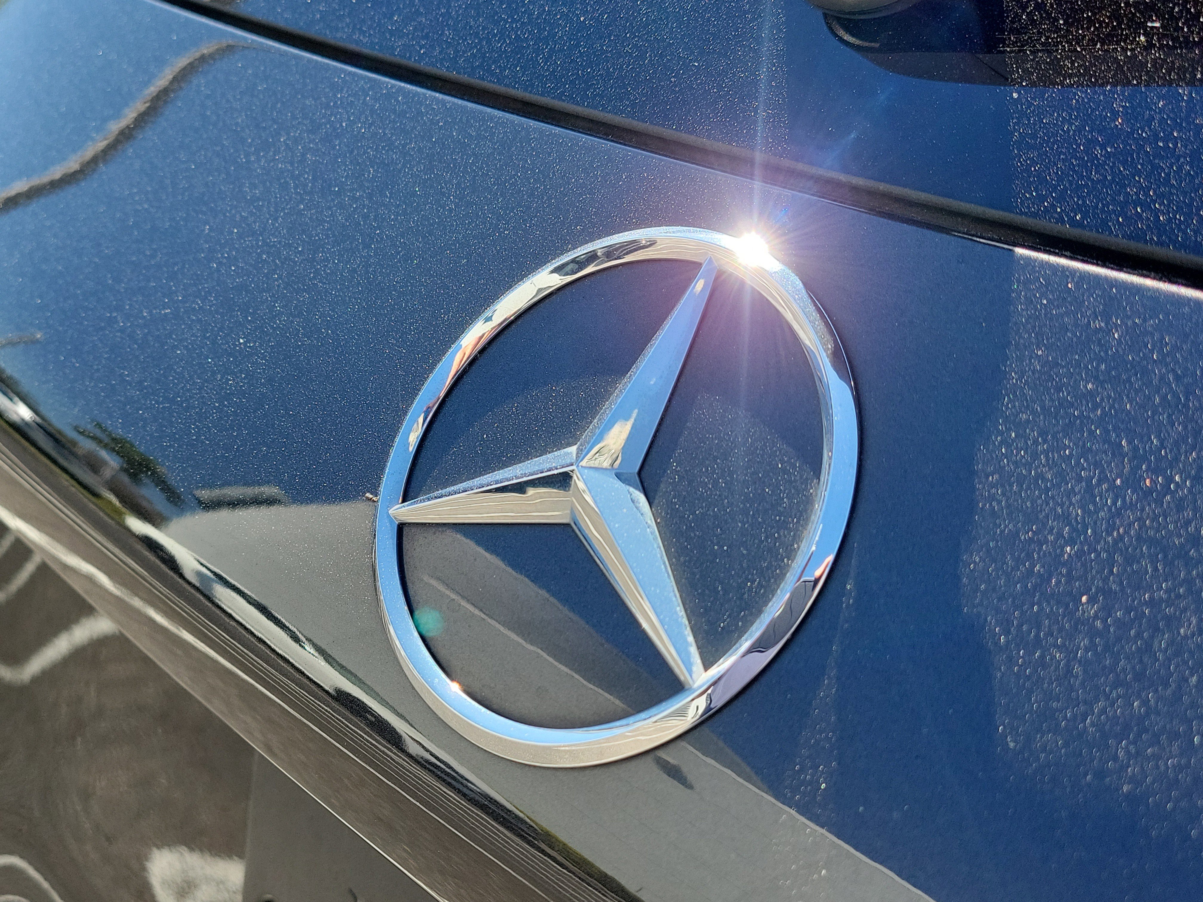 Used 2022 Mercedes-Benz GLC 300 image 28