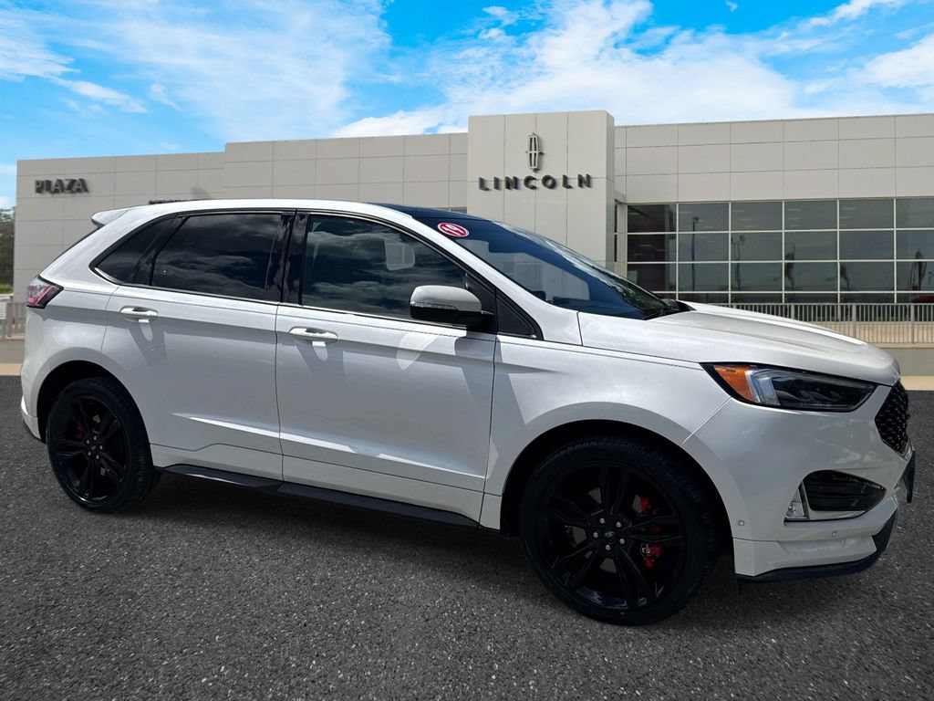 Used 2019 Ford Edge ST w/ Equipment Group 401A AWD/4WD image 4
