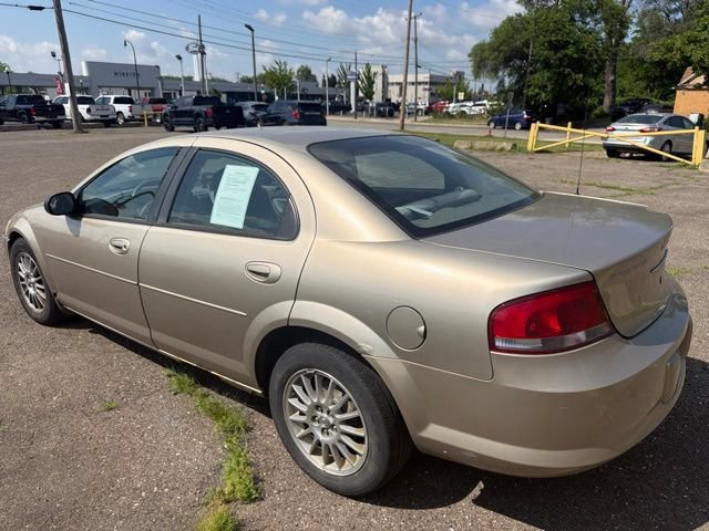 Used 2004 Chrysler Sebring LX FWD image 4