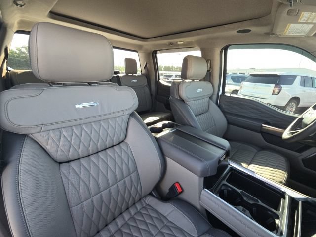 Used 2026 Ford F250 Platinum w/ Platinum Plus Package AWD/4WD image 19