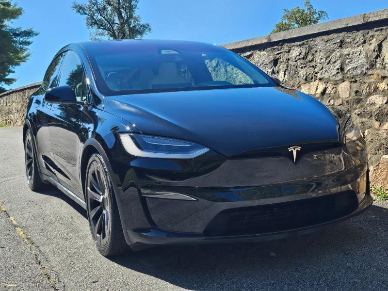 Used 2023 Tesla Model X AWD/4WD image 12