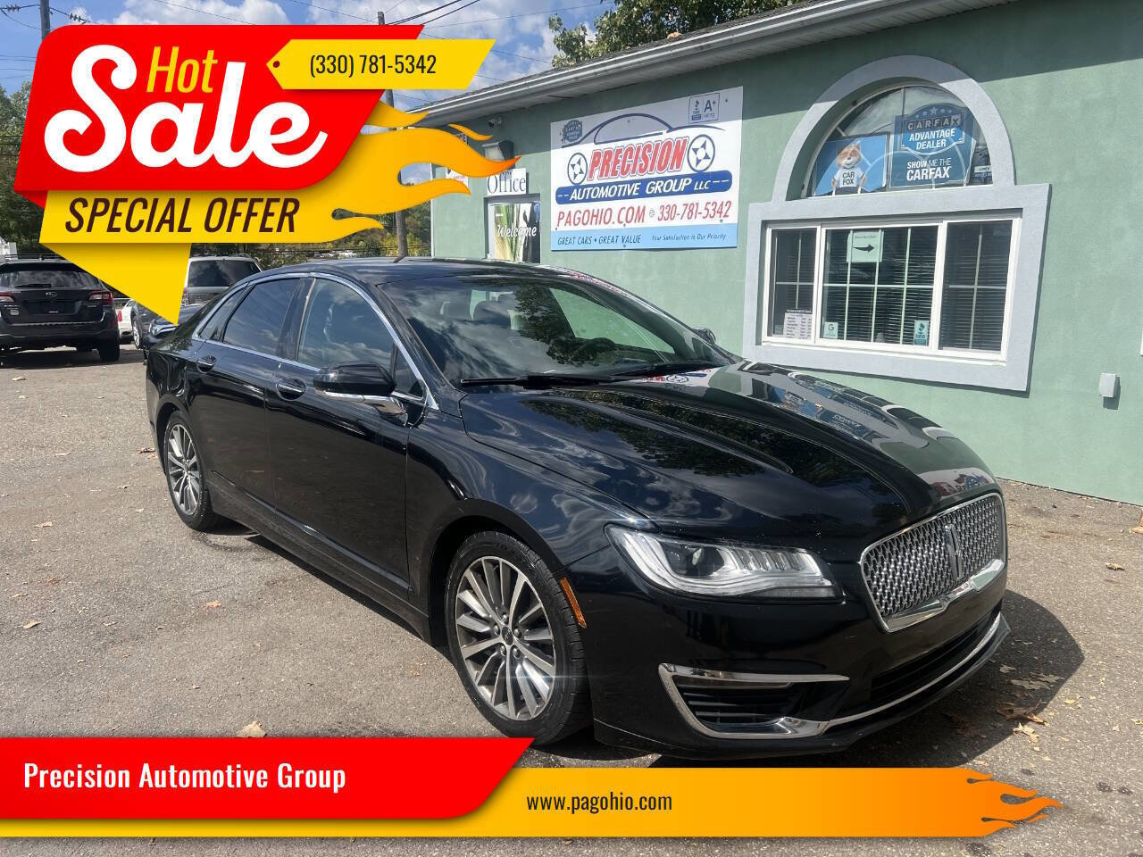 Used 2018 Lincoln MKZ Premiere image 1