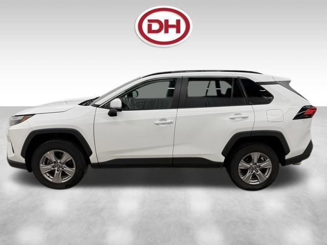 Used 2022 Toyota RAV4 XLE image 10