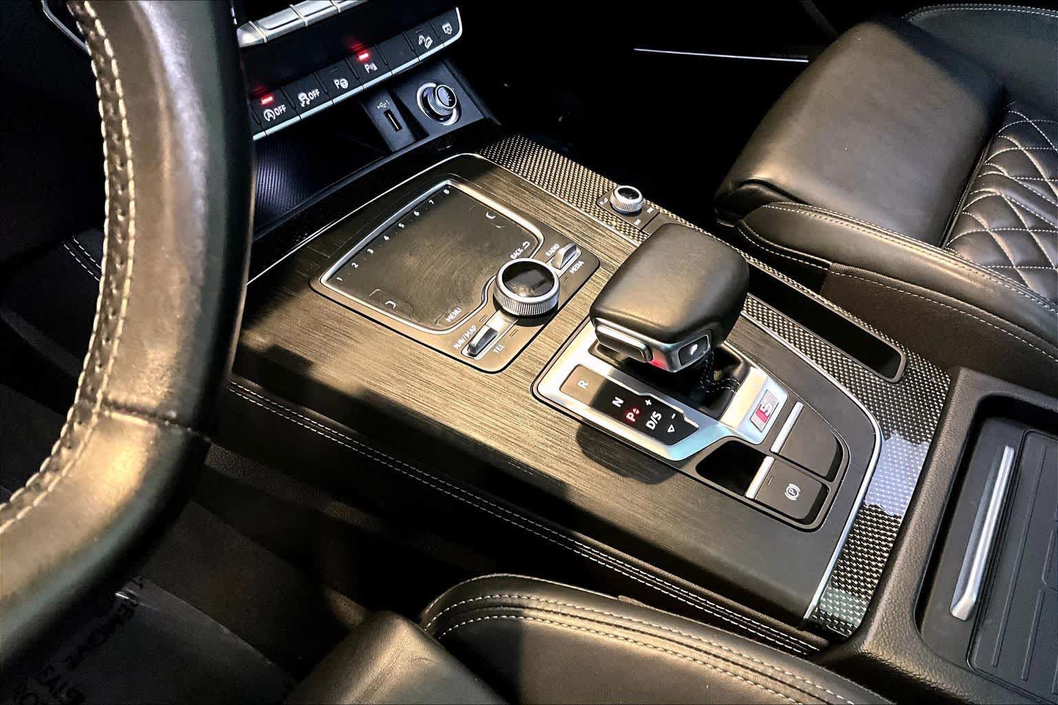 Used 2019 Audi SQ5 Prestige AWD/4WD image 16