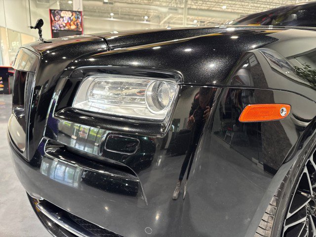 Used 2014 Rolls-Royce Wraith image 26