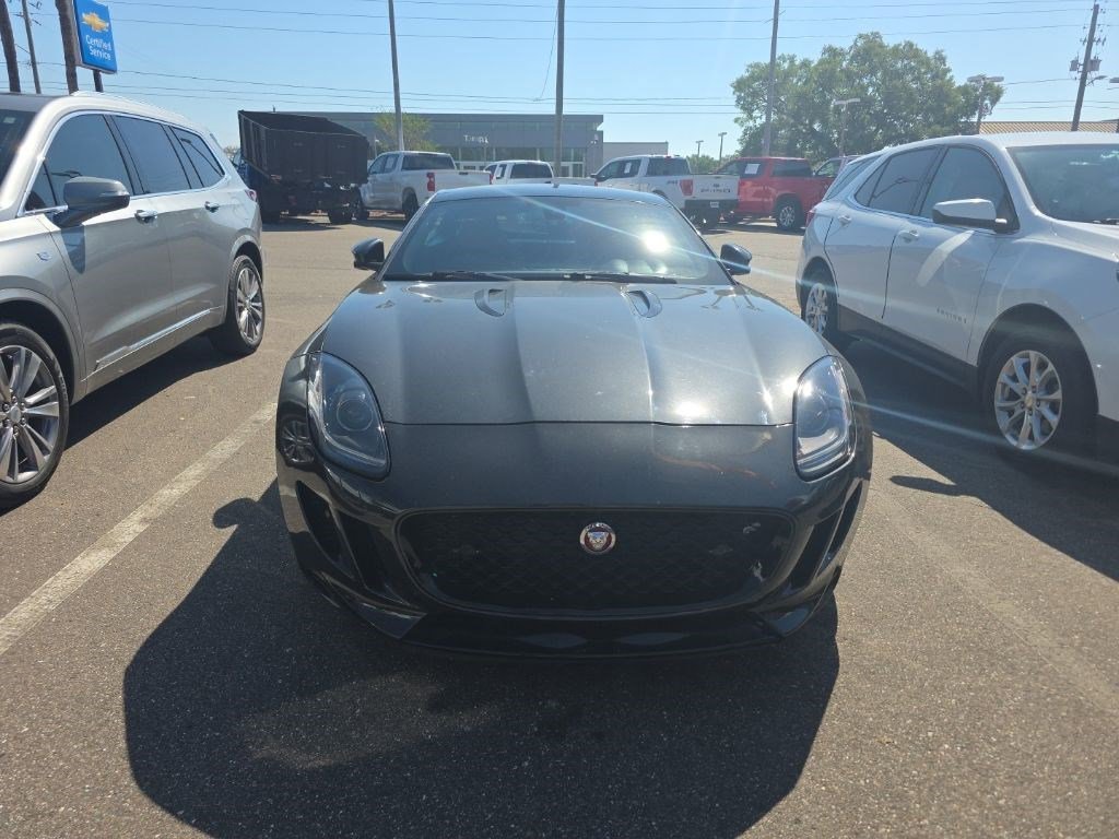 Used 2015 Jaguar F-TYPE R image 2