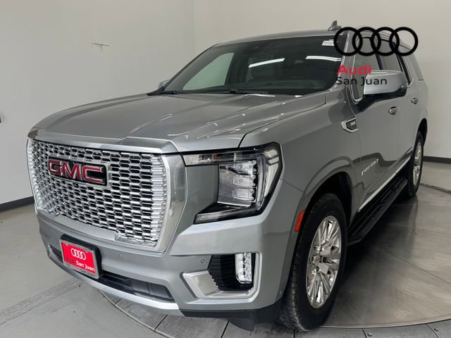 Used 2024 GMC Yukon Denali w/ Advanced Technology Package AWD/4WD image 3