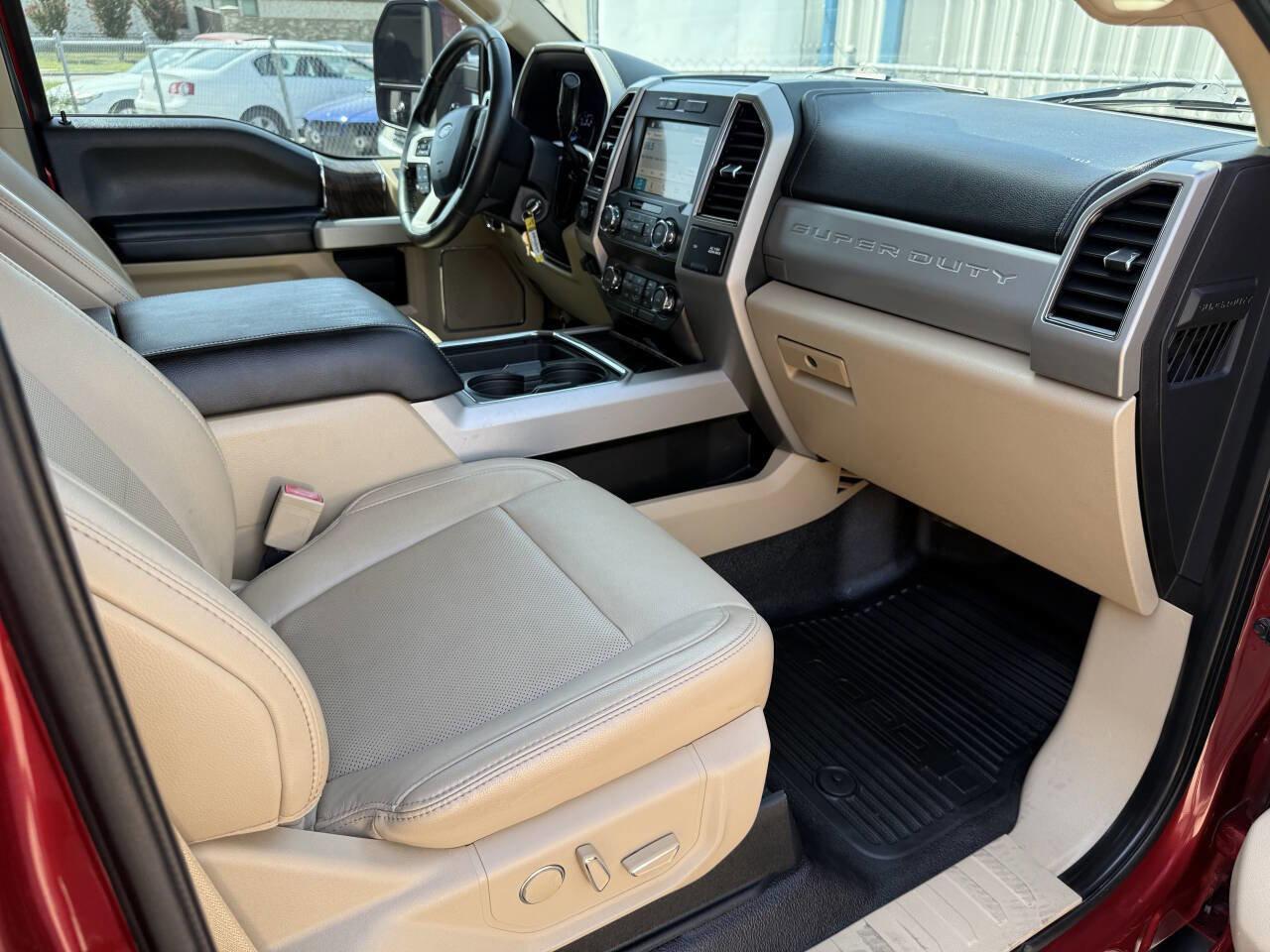 Used 2019 Ford F550 4x4 Crew Cab Super Duty image 16