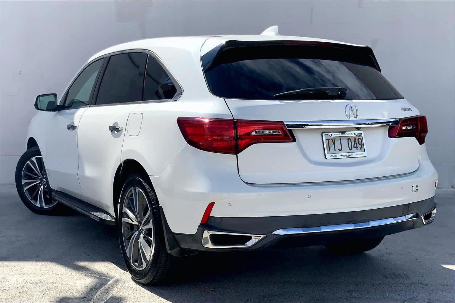 Used 2020 Acura MDX w/ Technology Package FWD image 4