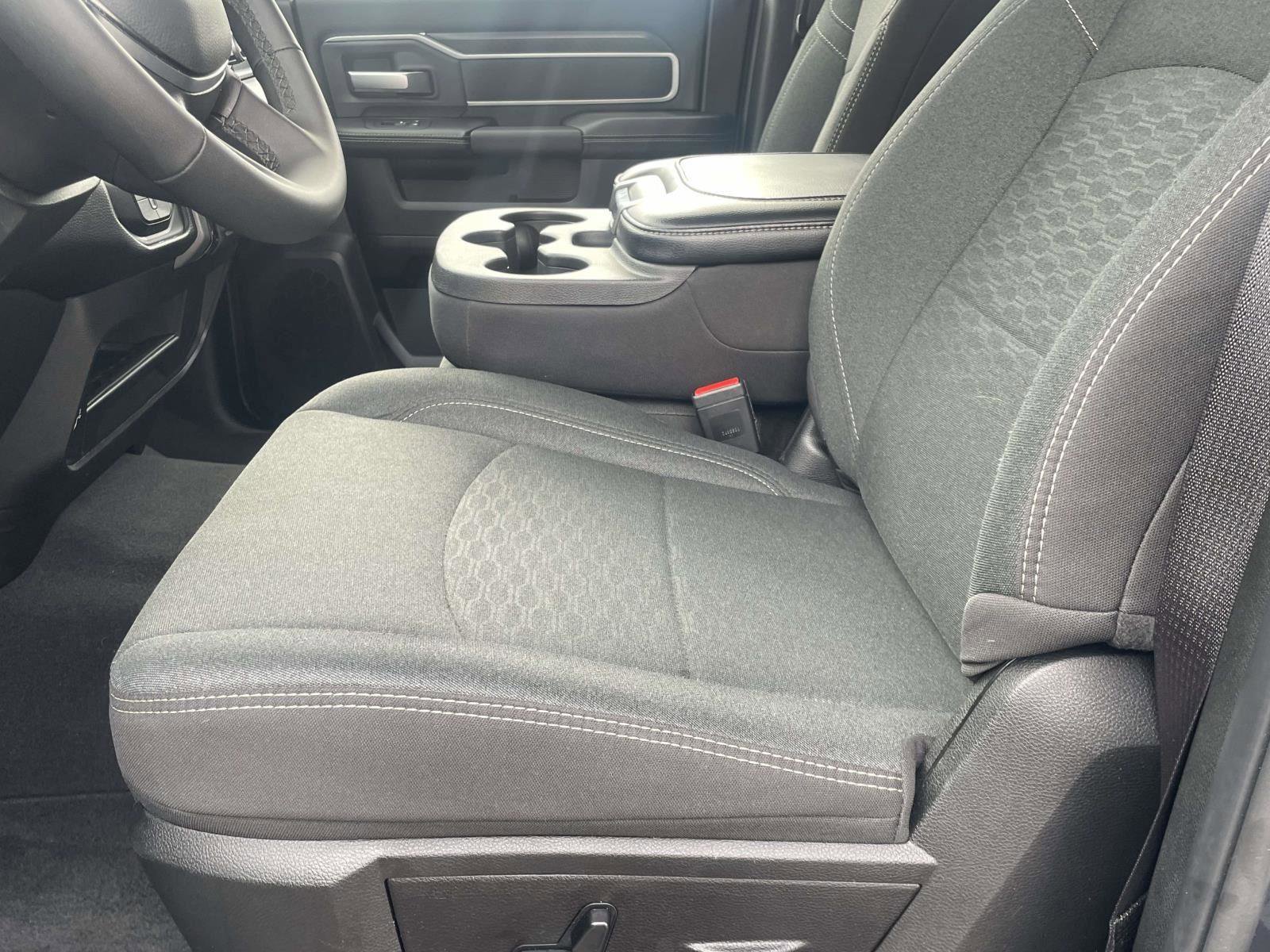 Used 2025 RAM 2500 Big Horn image 12