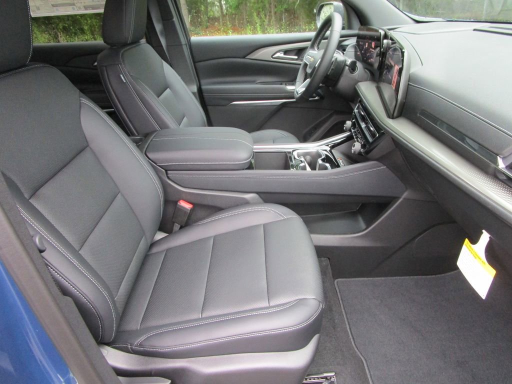 New 2026 Chevrolet Traverse LT FWD image 19