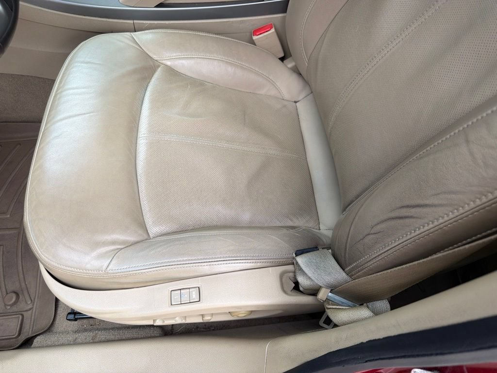 Used 2012 Buick LaCrosse Premium w/ Driver Confidence Package FWD image 8